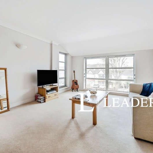 Wilbury Avenue, Hove, BN3 - Photo 1