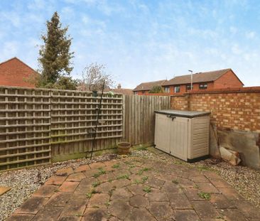 2 bedroom semi-detached house to rent - Photo 6