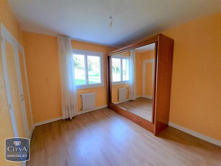 Location Maison 6 pièces 87m² LE VIGEN 87110 - Photo 3