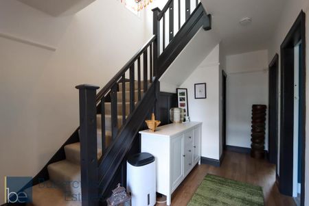5 bedroom semi-detached house to rent - Photo 2