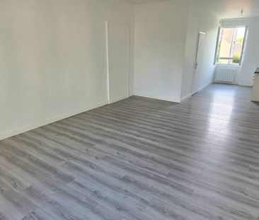 Location Appartement 1 pièce 41m² - Photo 1