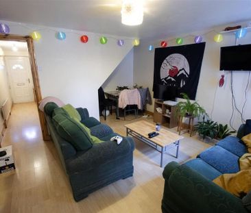 5 bedroom house to rent - Photo 2