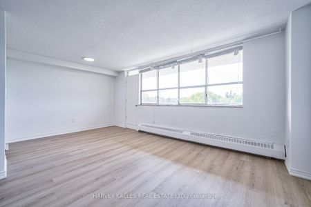 For Lease - 2000 Sheppard Avenue Unit# 501, Toronto, Ontario - Photo 4
