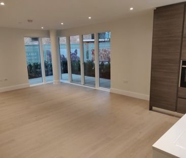 2 Bed Flat, Cottam House, SE3 - Photo 6
