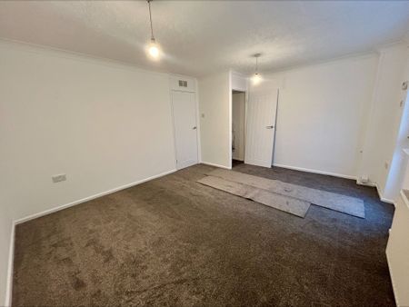 Ridge Avenue, Burnley - Photo 3