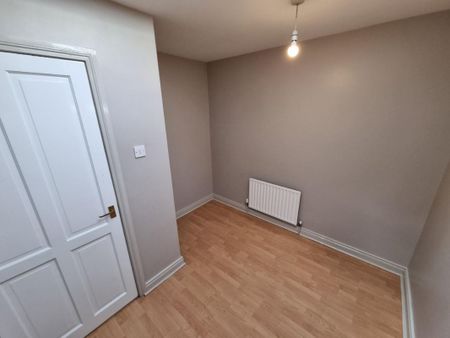 118 Victoria Street, Lurgan BT67 9DG - Photo 5