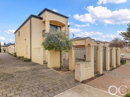 Open the Door to Spacious, Sunlit Townhouse Living in Campbelltown - Photo 5