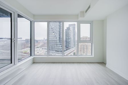 For Lease - 1 Quarrington Lane Unit# 1615, Toronto, Ontario - Photo 5