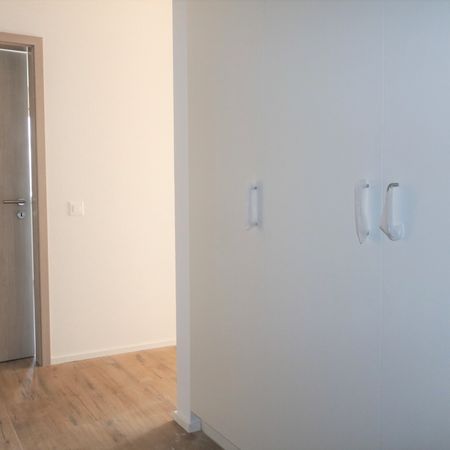 CHARMANT 3 ½ PIECES AU REZ - avec terrasse ! - Foto 4