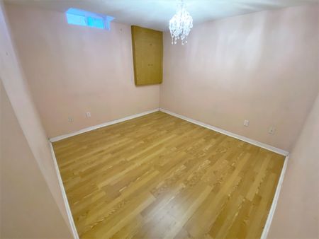 For Lease - 124 Meandering Trail, Toronto, Ontario - Photo 3