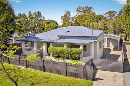 8 Hoben Street, Mitchelton QLD 4053 - House For Rent - $825 | Domain - Photo 5