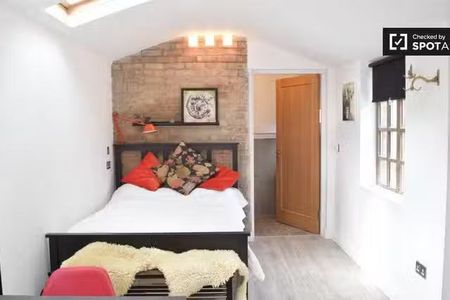 Studio apartment for rent in Killiney, Dublin - Photo 5