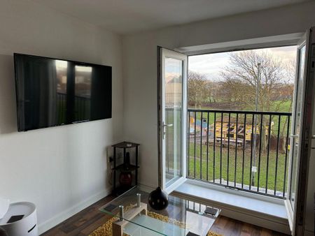 2 bedroom apartment to rent - Photo 2