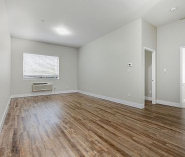 For Lease - 149 MAIN Street Unit# 101, Hamilton, Ontario - Photo 1