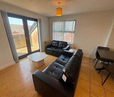 11 Lanyon Manor, Lanyon Manor, 2 - 4 Eglantine Place, Belfast, BT9 6EY - Photo 1