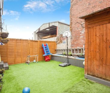 Boundary Street - Photo 2