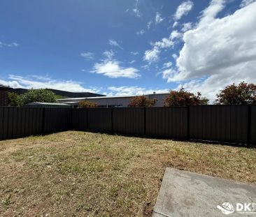 “4 Bedroom Family Home” - Photo 3