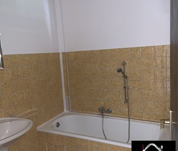 Location Appartement 5 pièces 122m² ST AVOLD 57500 - Photo 3