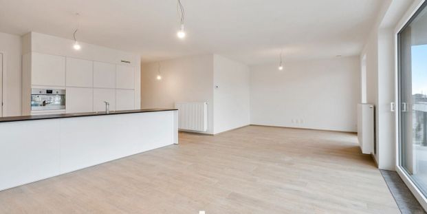 Appartement te huur in Roeselare voor € 795 met 2 slaapkamers - Photo 1