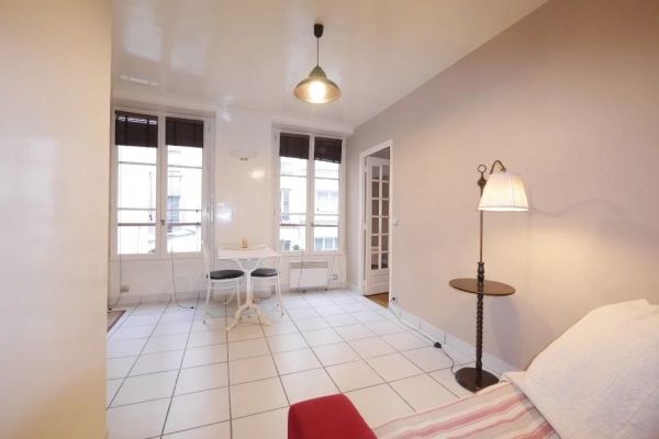 Appartement à louer à Paris 3Ème - Photo 1