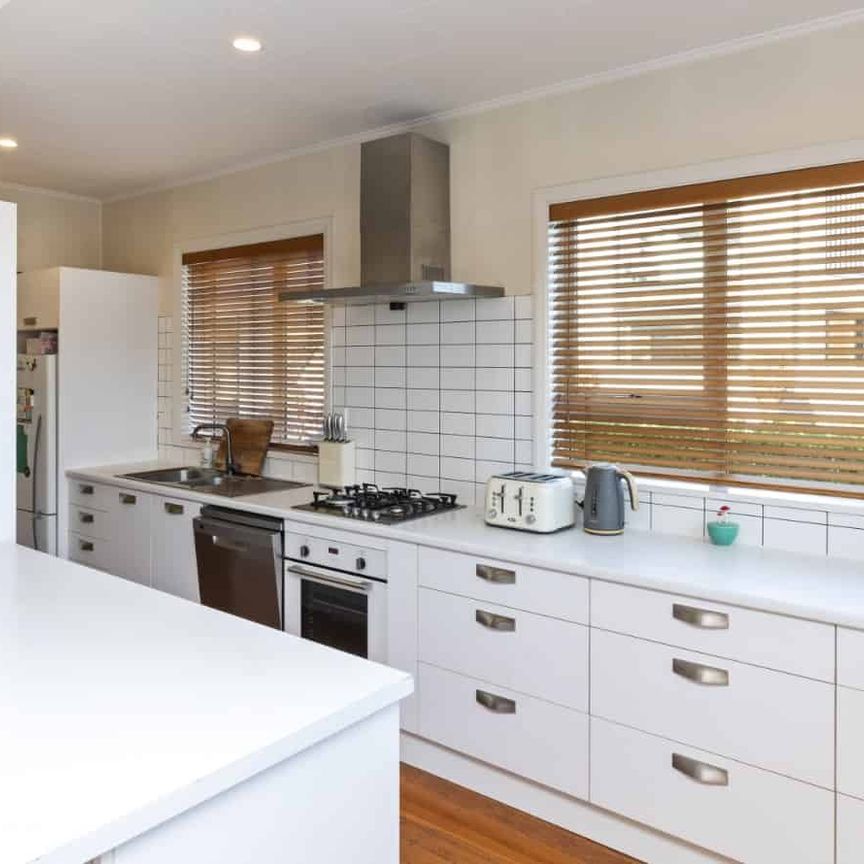 Your Strowan Sanctuary Awaits - Photo 1