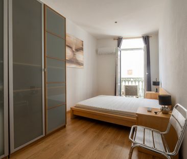 Location Appartement 3 pièces 79m² SETE 34200 - Photo 4