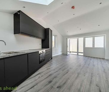 Portland Road, London, SE25 - Photo 2
