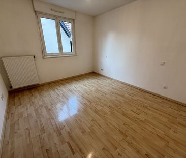Location Appartement 4 pièces 79m² BRUMATH 67170 - Photo 2
