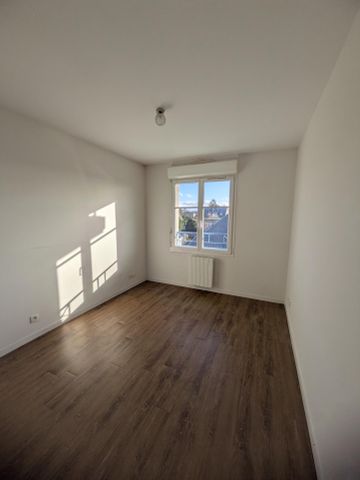 Location Appartement 2 pièces 51m² LANNION 22300 - Photo 2