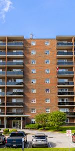 Draydon Manor - Photo 3