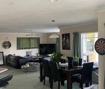 Great Family Location - Photo 3
