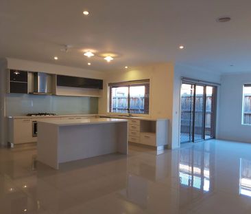 A masterpiece with so many upgrades you will be amazed! - Photo 4