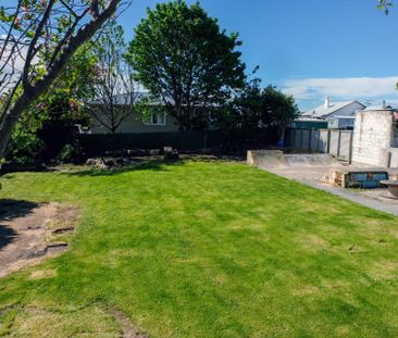 REFURBISHED FAMILY HOME - Photo 3