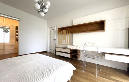 Warszawa, Śródmieście, Śródmieście Północne, Grzybowska - Фото 4