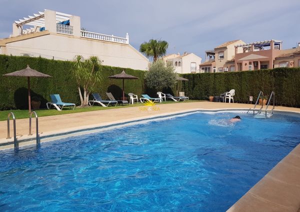 SEMI-DETACHED CHALET FOR RENT, 2 BEDROOMS AND 1 BATHROOM IN ALICANTE