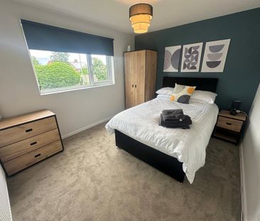 1 bedroom in a house share to rent - Photo 3