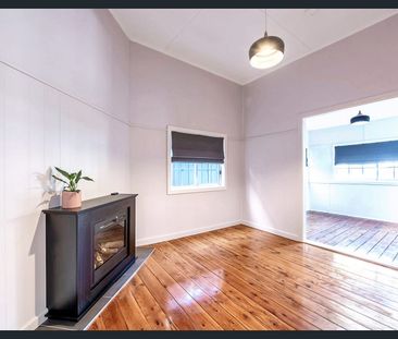 Charming 3-Bedroom Home in Prime South Dubbo Location - Photo 2