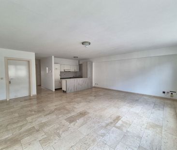 Appartement te huur in Brussel voor € 1.150 met 2 slaapkamers - Photo 1