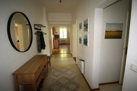 Familienfreundliche Wohnung in guter Lage - 2620 Neunkirchen - Photo 2