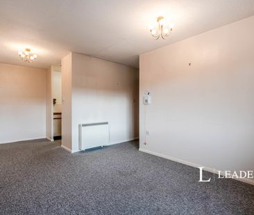 2 bedroom apartment to rent Irvine Road, Littlehampton, BN17 - Photo 1