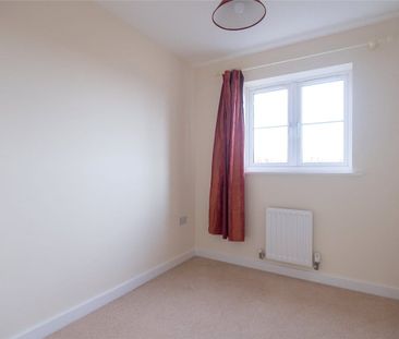 A spacious four bedroom home in this sought after development in Ma... - Photo 4