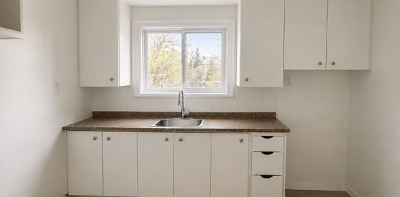Appart De 2 Chambres à Sainte-Foy - Photo 2