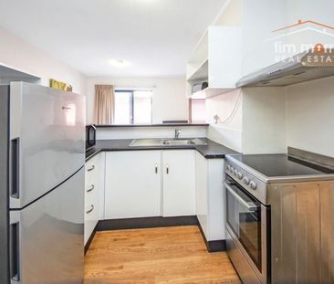 96/255 Hindley Street Adelaide SA - Photo 6