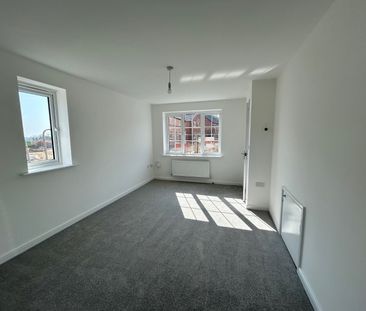 3 bedroom semi-detached house to rent - Photo 6