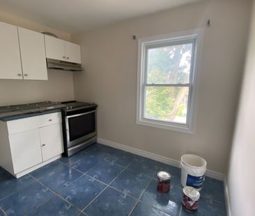 For Lease - 5006 Willmott Street Unit# 2, Niagara Falls, Ontario - Photo 5