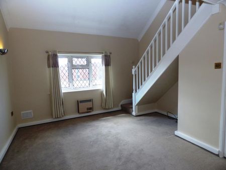 1 bedroom house to rent - Photo 2