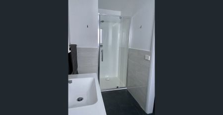 Not Your Average Villa - Photo 2