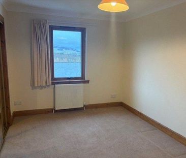 4 bedroom bungalow to rent - Photo 3
