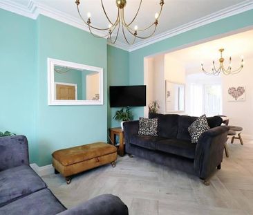 3 bedroom semi-detached house to rent - Photo 2