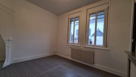 T2 non meublé de 45m2 - Chaussée Jules Ferry - Photo 4
